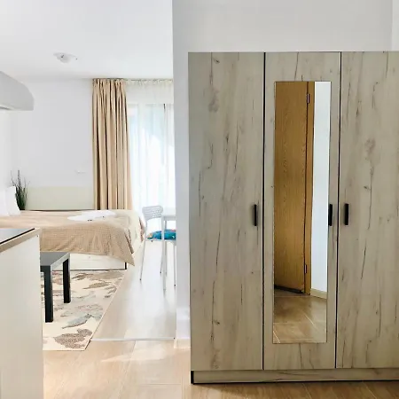 Temerso Studio-apartment Апартаменты *